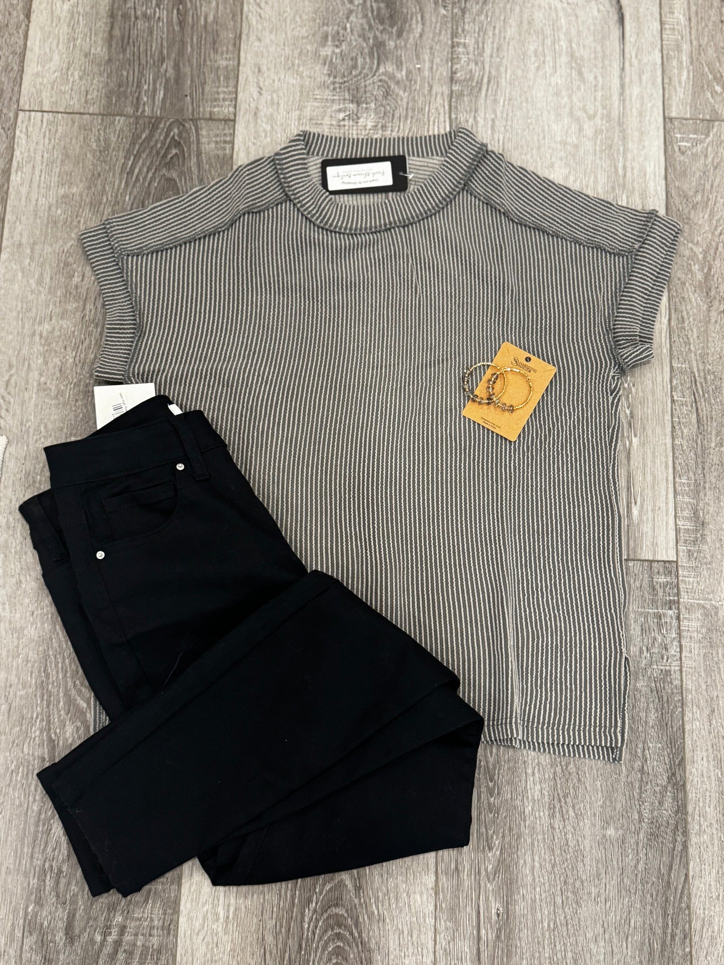 Crinkle Rib Textured Knit Top