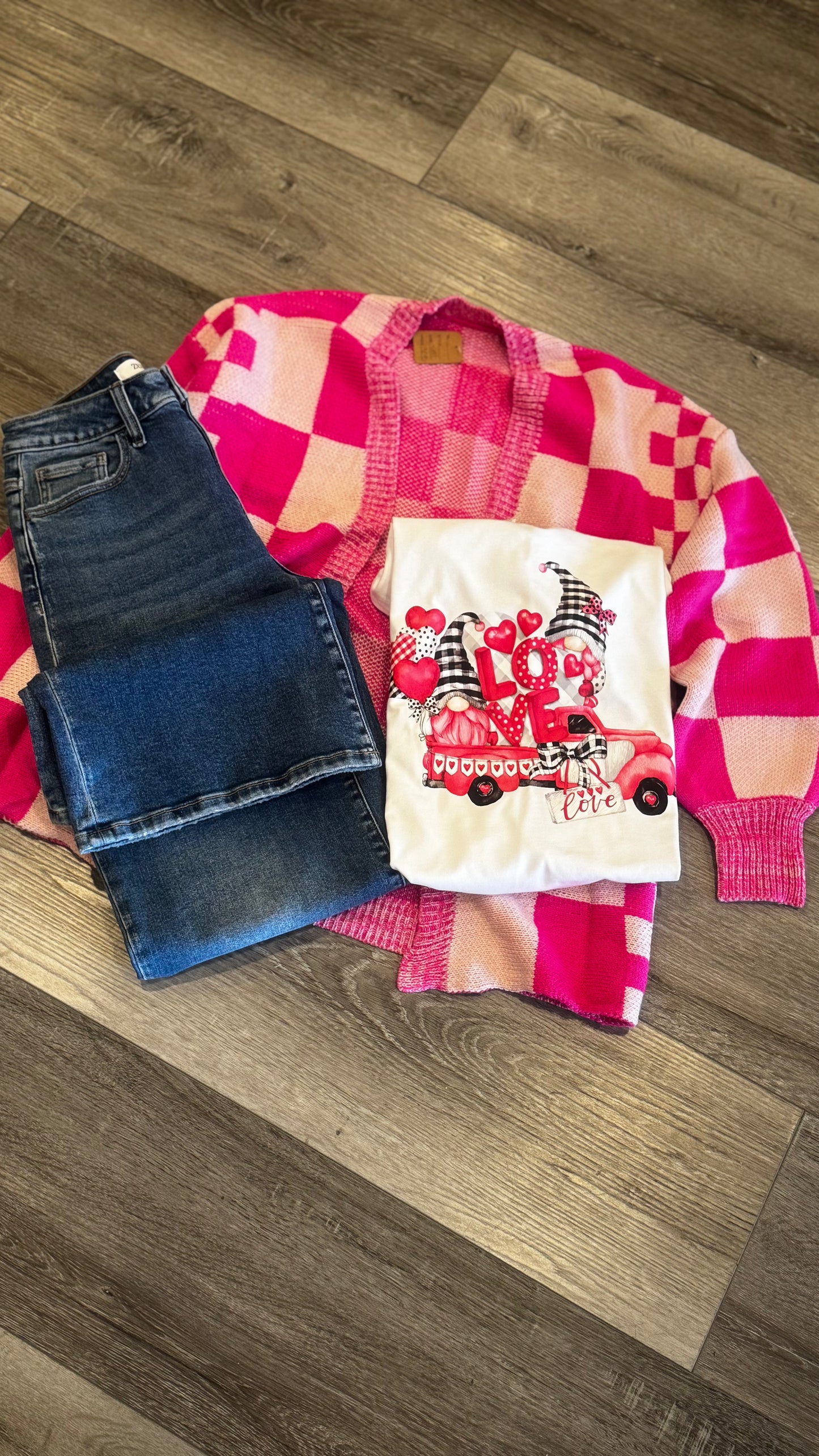 Pink Gnome Love Truck Tee