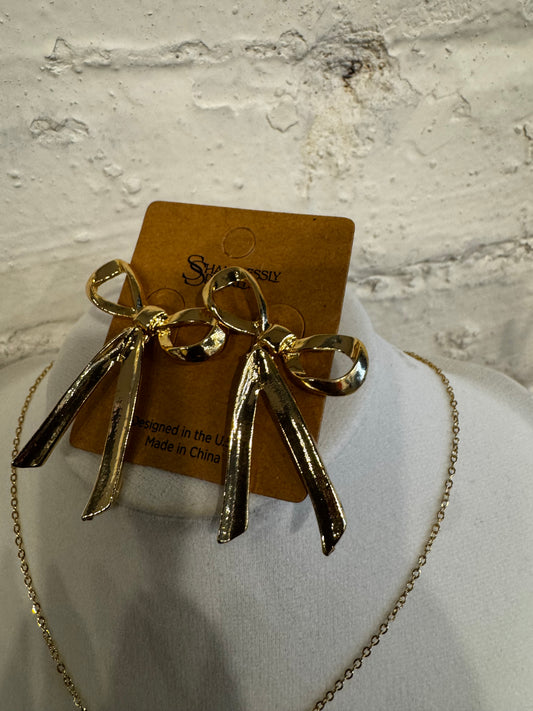 Pearl Gold Bow