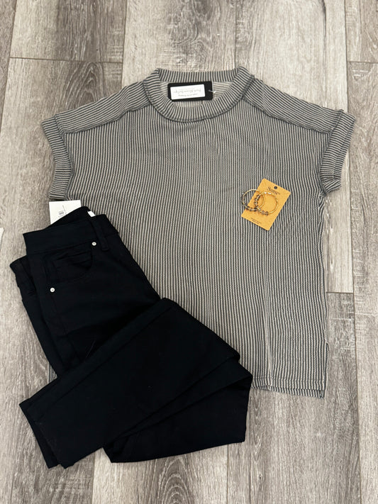 Crinkle Rib Textured Knit Top